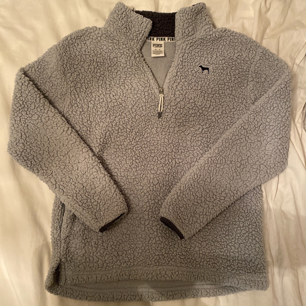VS pink Sherpa pullover
